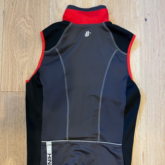 Cycling Vest  - Hinchapie - Picture 2 of 6